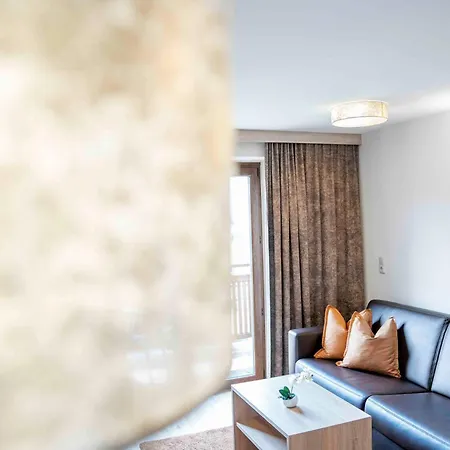 Montana Hotel 4*