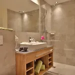 Hotel Montana