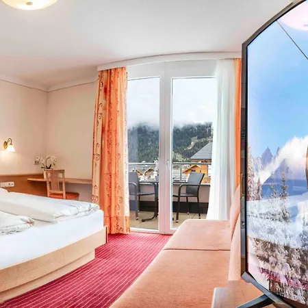 Montana Hotel Fiss