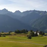 Hotel Montana